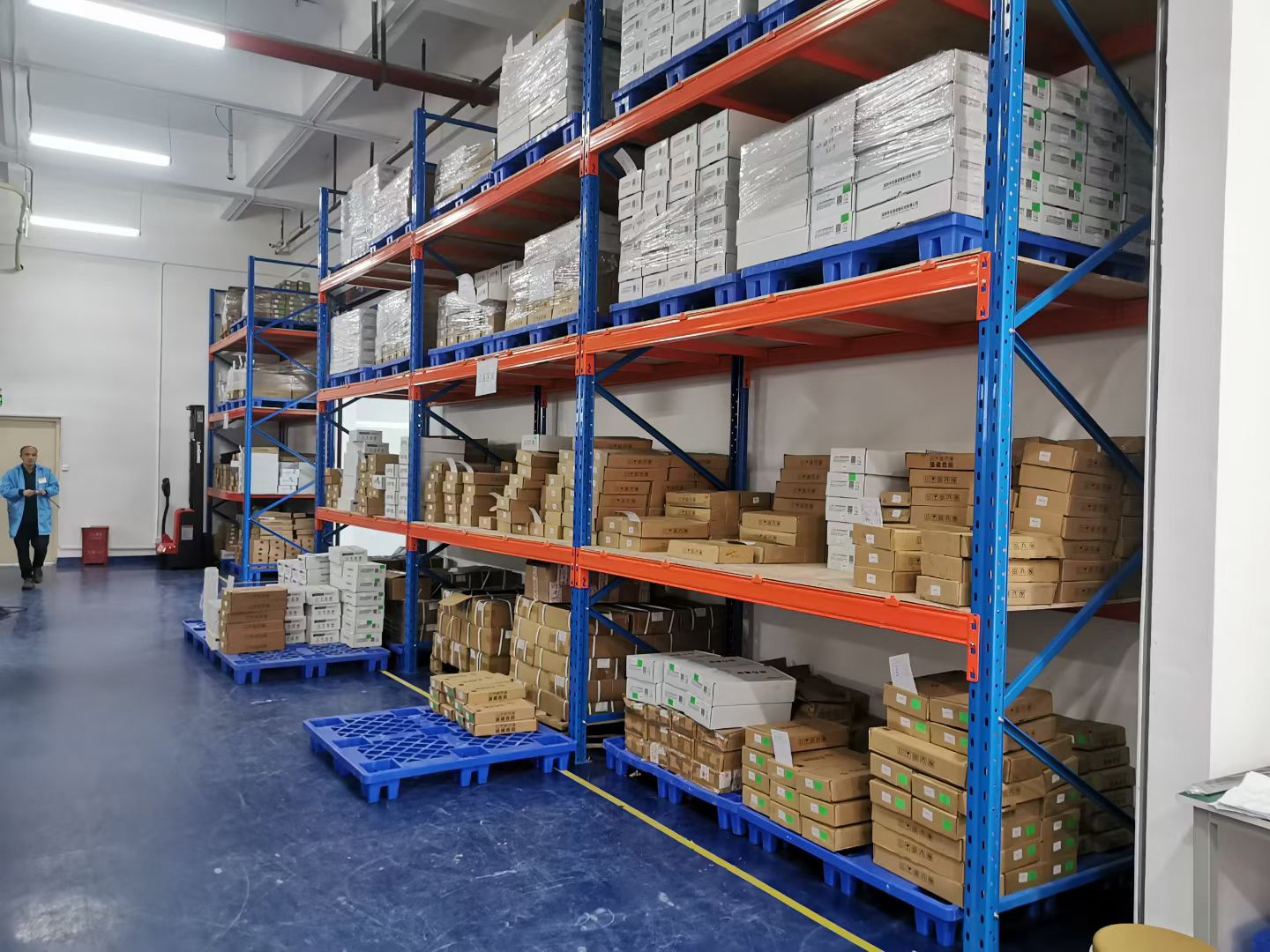 How to Select the Optimal Solution for Heavy-Duty Pallet Racking
