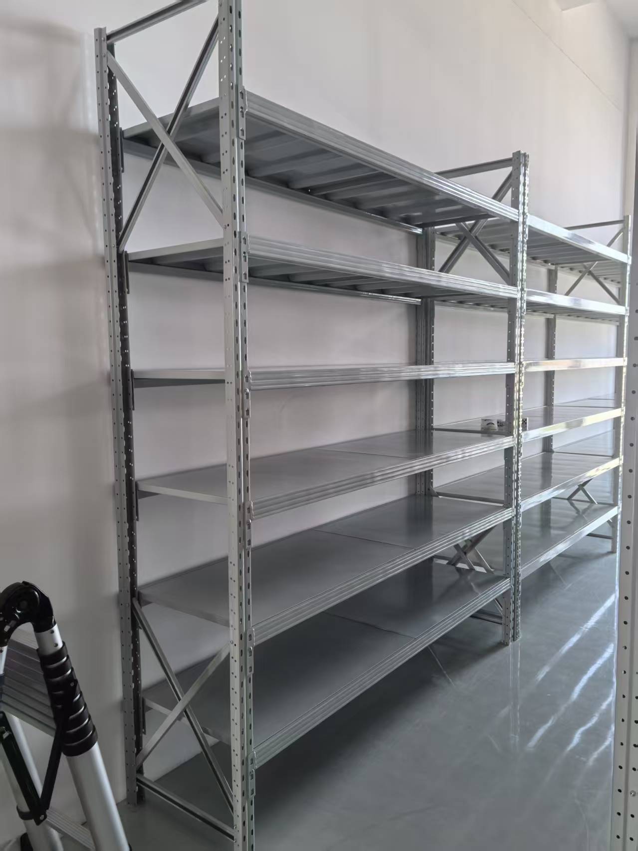 How to Upgrade Your Storage Space with Industrial Warehouse Shelving