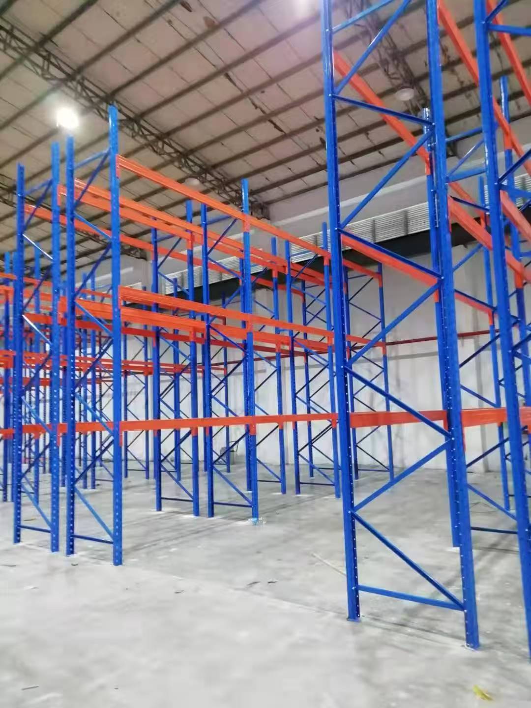 How to Design a Warehouse with Heavy Duty Industrial Pallet Racking