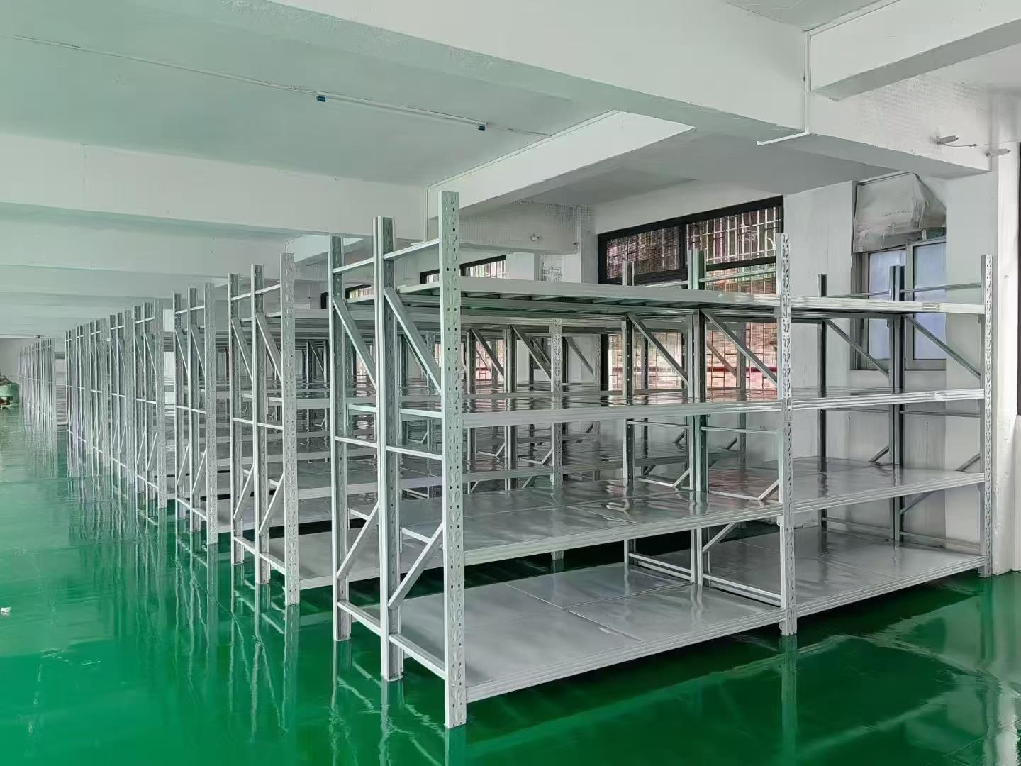 Heavy Duty Industrial Shelving Buying Guide for Commercial Storage