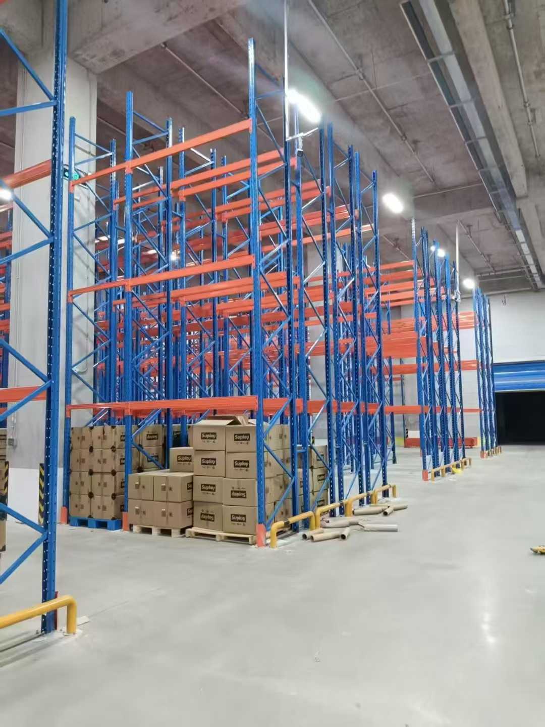 How to Design an Efficient Heavy Duty Racking System Layout
